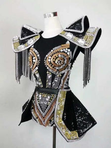2-teiliges Bühnen-Outfit Mit Strass & Federn – ärmellos, Bauchfrei, Röhrenrock – Drag Queen Kostüm Für Tanz, Disco & Auftritte 2-teiliges Bühnen-Outfit Mit Strass & Federn – ärmellos, Bauchfrei, Röhrenrock – Drag Queen Kostüm Für Tanz, Disco & Auftritte