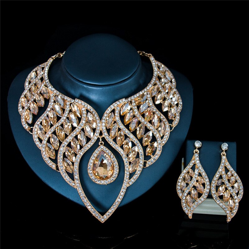 Paola - Drag Queen Waterdrop Crystal Necklace Earrings